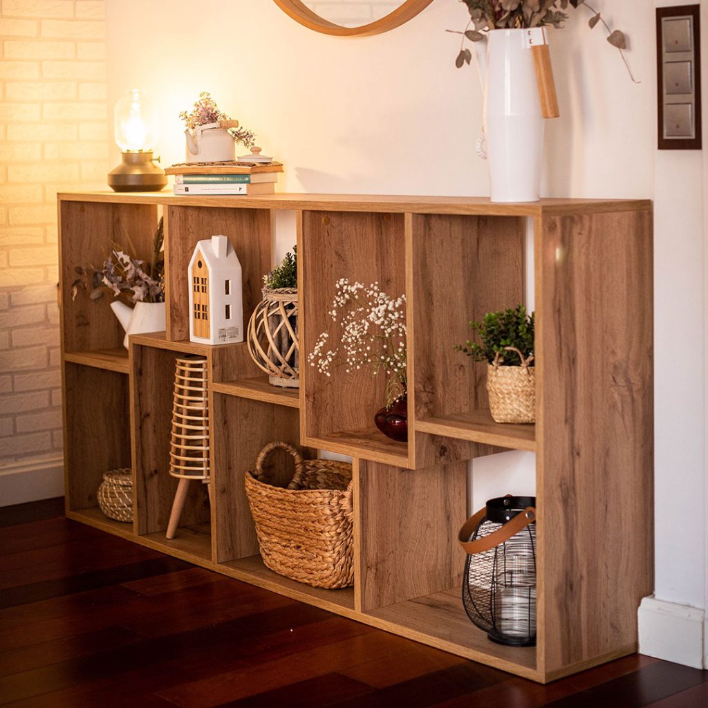 mueble para pasillo estrecho